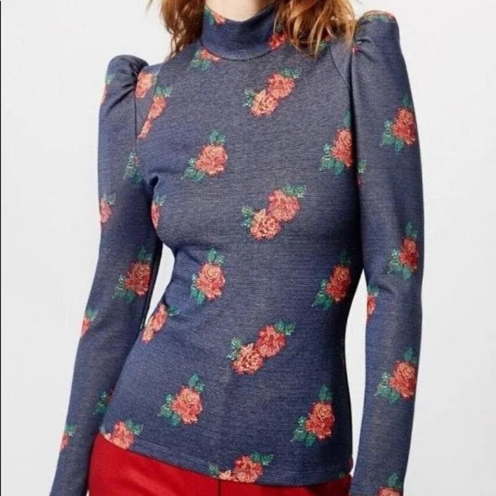 IN SEARCH OF: Smythe Puff sleeve floral top